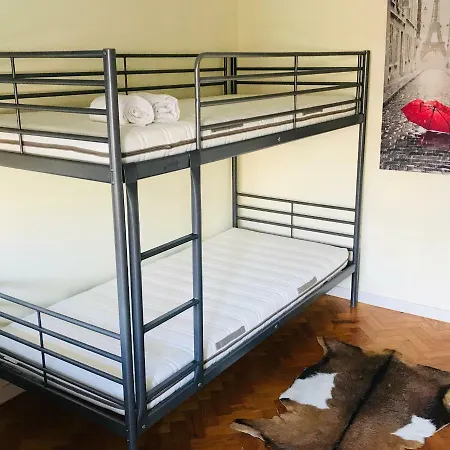 Pontinha Double Dany Gæstehus